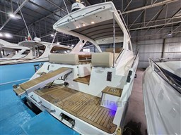 Sealine SC 35