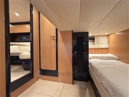 Sarnico 43 .39.cabina ospiti