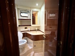 Cayman 40 - 17. bagno armatore