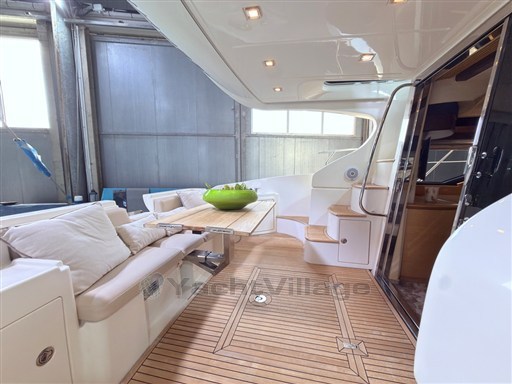 AZIMUT 43 FLY 