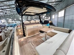 Invictus 370 GT