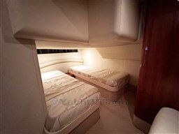 Princess V42 Cabina ospitia poppa 