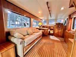 Mainship 34 14
