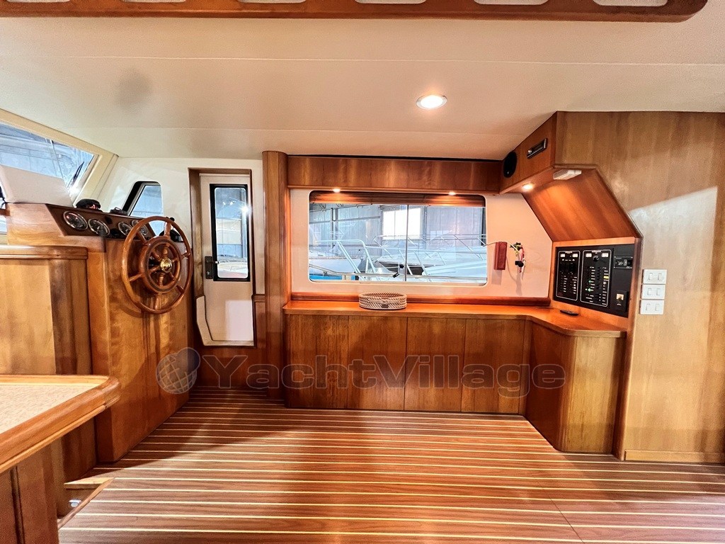 Mainship 34 18