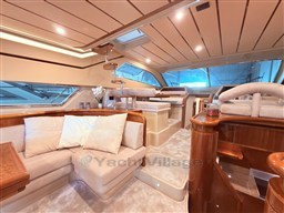 Ferretti 165-12- dinette