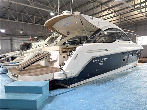 Benetau Gran Turismo 38