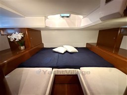Benetau Gran Turismo 38 Cab. Ospiti matrimoniale a centro barca