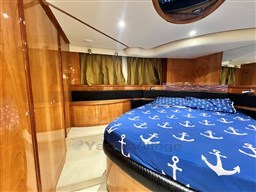 Aicon 56 S CabinaArmatoriale a centro barca