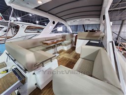 Sealine SC 35
