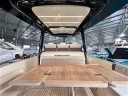 Invictus 370 GT
