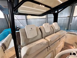 Invictus 370 GT