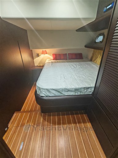 Cantieri Estensi Maine 535  Ospiti Vip a sx
