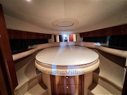 Princess V42 Cabina armatore a prua