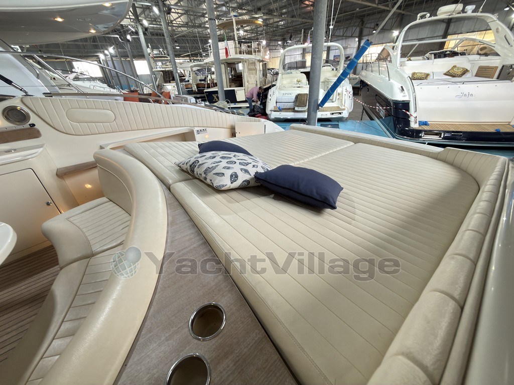 Colombo 42. 41 esterno