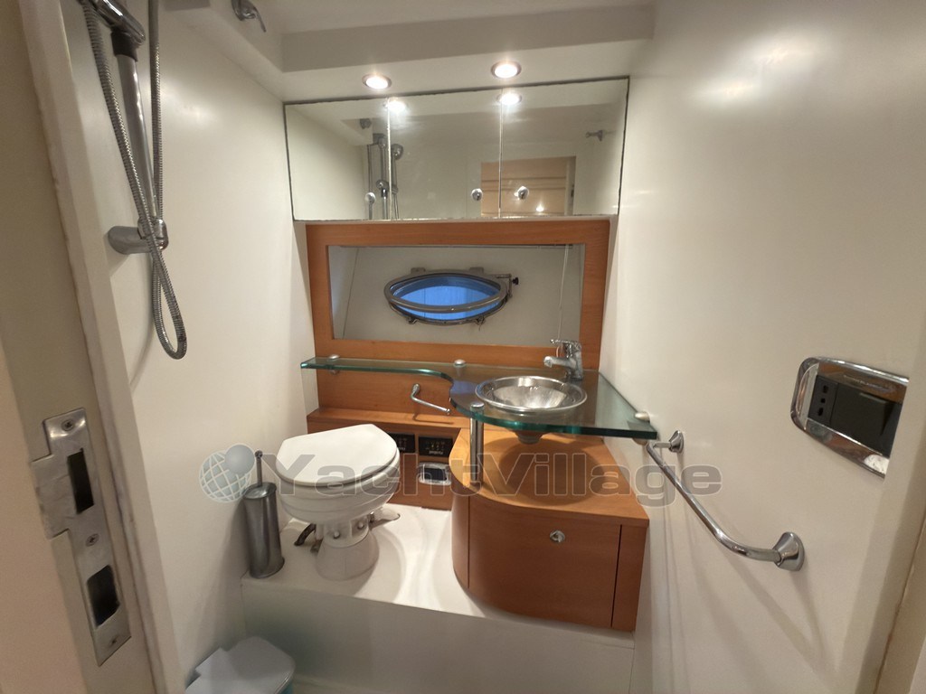 Colombo 42. 27 bagno arm