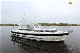c4bcqat9sx.jpg
