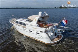 94aaqd49kr.jpg