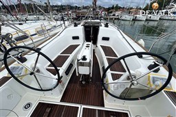 v7fotmh3ax.jpg