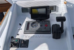 19umr5u7gt.jpg