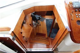 fj81cg2q2v.jpg