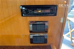 diowo4fh6u.jpg