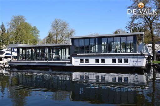 Luxe Motor 24 M