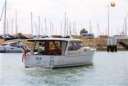 jq3nb9c5g4.jpg