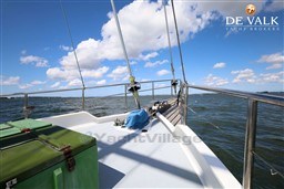 8us0555s8f.jpg