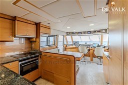 79f5usd83z.jpg
