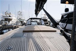 h29z4u81cm.jpg