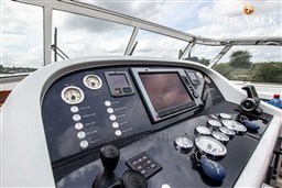 3q8066d8hf.jpg
