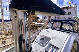 42rr5k687q.jpg
