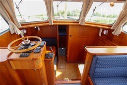 le07l7v207.jpg