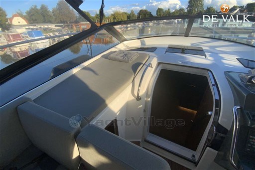 lr6wk7rt55.jpg
