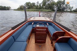 gleyzr7877.jpg