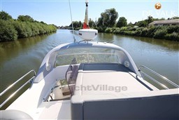 kcoar56xt0.jpg