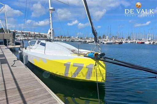 cdm83c9sk6.jpg