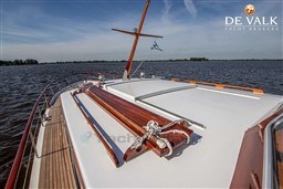 7hdmdv33w5.jpg