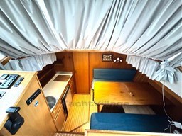 ri52g9w92q.jpg