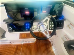 hh7zkm5p15.jpg