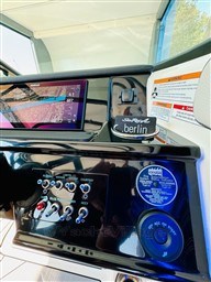 dqmfkg1j7a.jpg