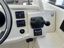 tqb87gkt54.jpg