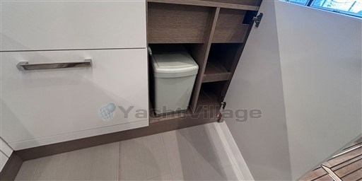 cesdhq87cp.jpg