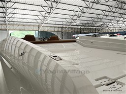 cq0z248k4s.jpg
