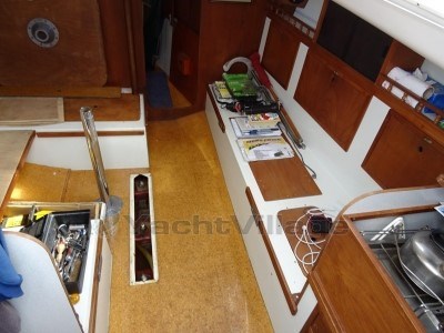 Trapper Yachts Trapper 500 Preowned Sailboat For Sale In Great