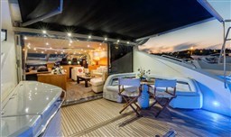 Sunseeker 82 table 2