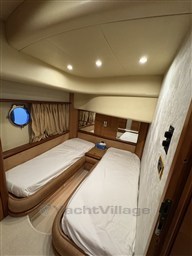 AZ 62E guest cabin