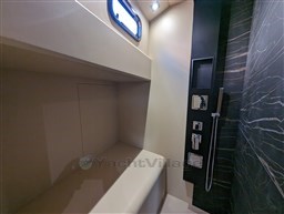 Apex 60 shower
