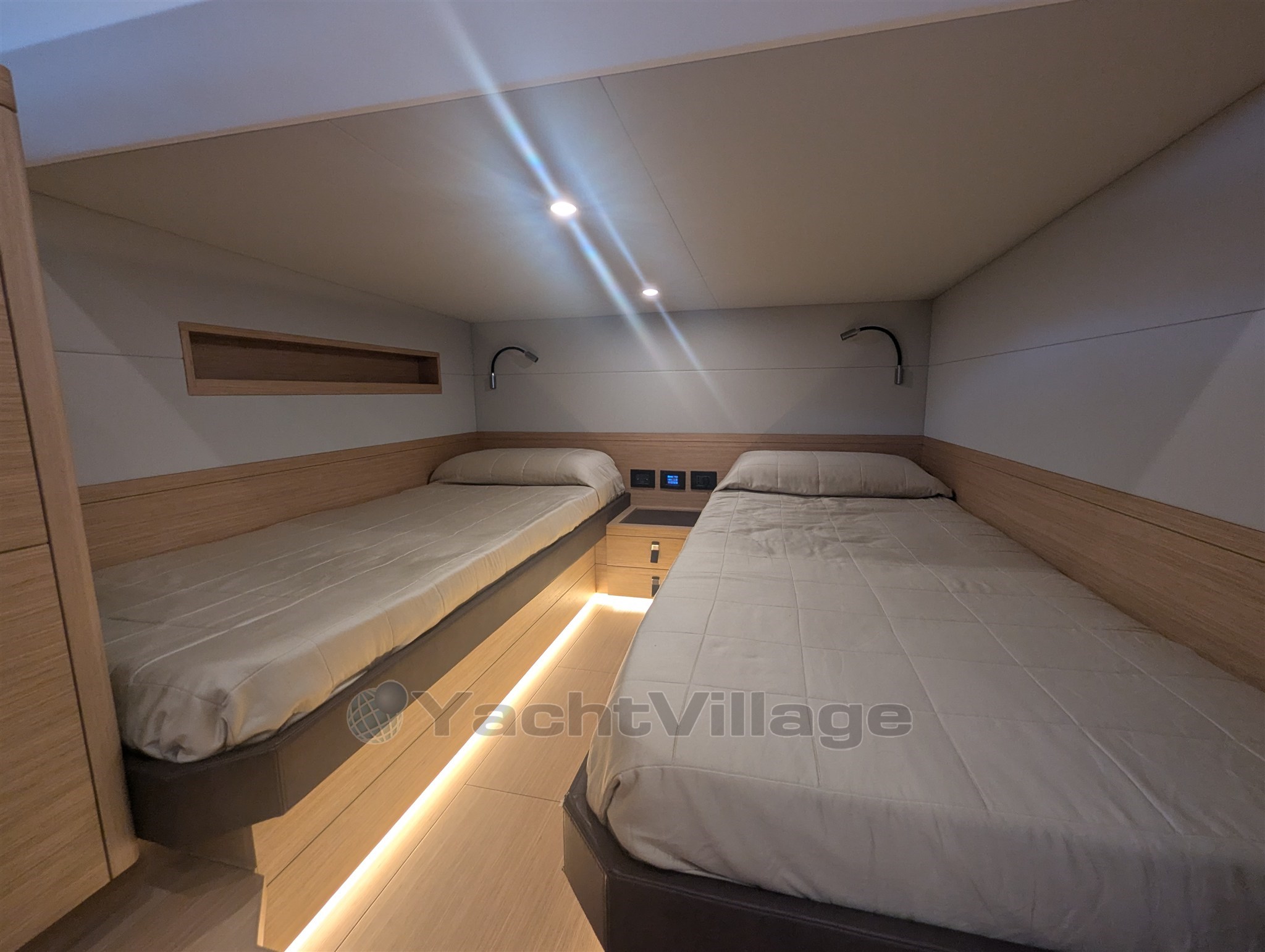 {I} Guest cabin