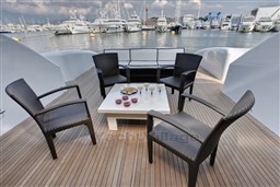 Aft deck's dinette